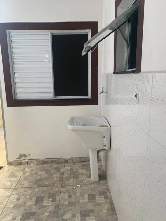 Casa de Vila com 2 Quartos à Venda, 64 m² em Residencial Pasin - Pindamonhangaba