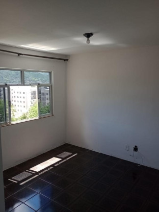 Imagem Apartamento com 3 Quartos à Venda, 53 m² em Campo Grande - Rio De Janeiro