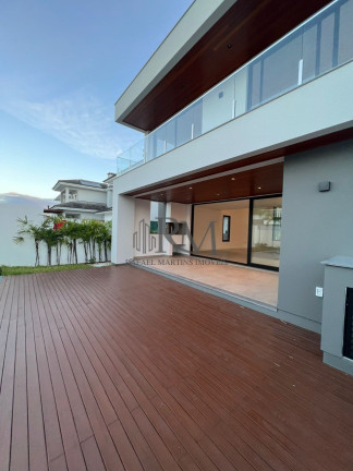 Imagem Casa com 4 Quartos à Venda, em Pedra Branca - Palhoça Imagem Casa com 4 Quartos à Venda, em Pedra Branca - Palhoça