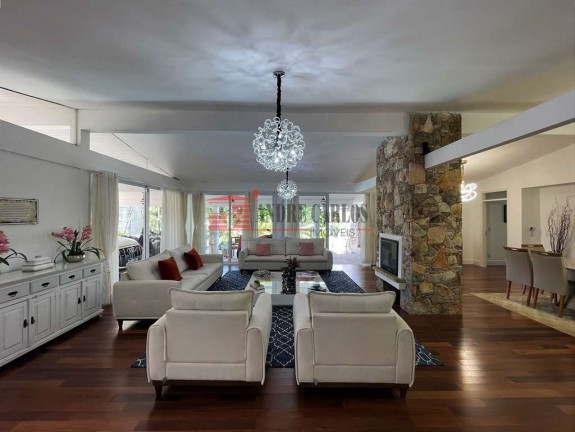Imagem Casa com 4 Quartos à Venda, 850 m² em Vila Santo Antônio - Cotia Imagem Casa com 4 Quartos à Venda, 850 m² em Vila Santo Antônio - Cotia