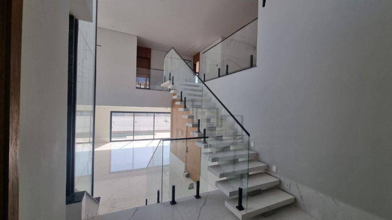 Imagem Casa com 3 Quartos à Venda, 329 m² em Alphaville Nova Esplanada Iii - Votorantim Imagem Casa com 3 Quartos à Venda, 329 m² em Alphaville Nova Esplanada Iii - Votorantim