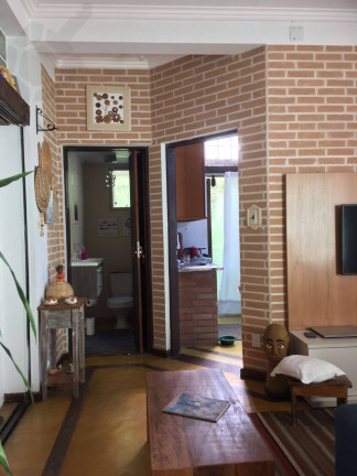 Imagem Casa com 6 Quartos à Venda, 300 m² em Maria Auxiliadora - Embu Das Artes Imagem Casa com 6 Quartos à Venda, 300 m² em Maria Auxiliadora - Embu Das Artes