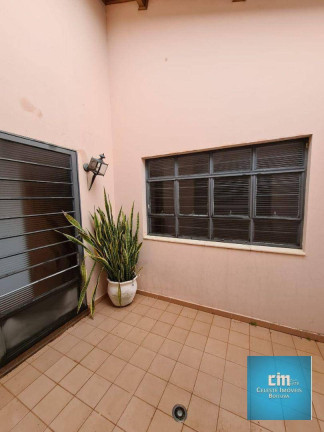 Imagem Casa com 3 Quartos à Venda, 200 m² em Centro - Tatuí Imagem Casa com 3 Quartos à Venda, 200 m² em Centro - Tatuí