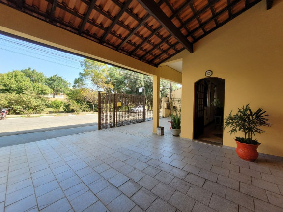 Imagem Sobrado com 3 Quartos à Venda, 293 m² em Parque Jataí - Votorantim