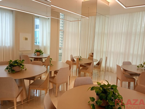 Imagem Apartamento com 4 Quartos à Venda, 148 m² em Meia Praia - Itapema