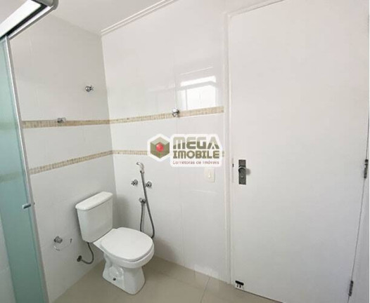 Imagem Apartamento com 3 Quartos à Venda, 122 m² em Centro - Florianópolis Imagem Apartamento com 3 Quartos à Venda, 122 m² em Centro - Florianópolis