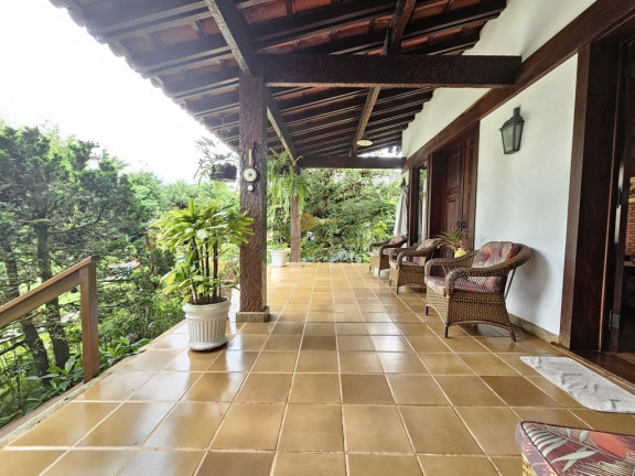 Imagem Casa com 4 Quartos à Venda, 329 m² em Alto - Teresópolis Imagem Casa com 4 Quartos à Venda, 329 m² em Alto - Teresópolis