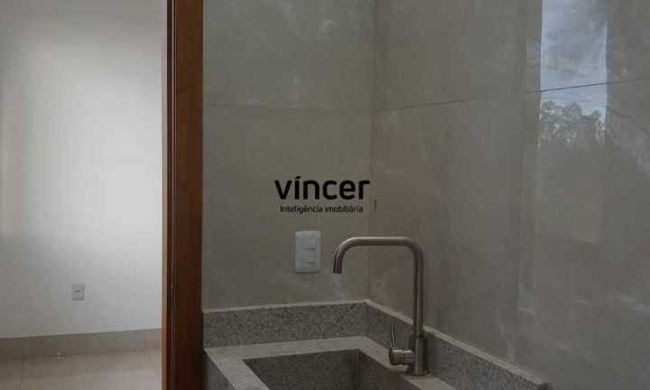 Imagem Casa com 3 Quartos à Venda, 222 m² em Senador Canedo