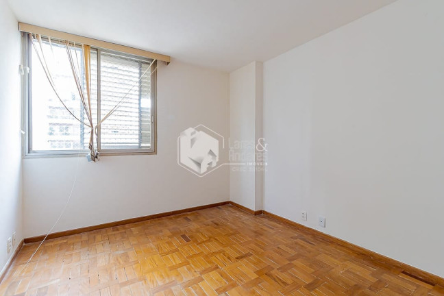 Imagem Apartamento com 4 Quartos à Venda, 233 m² em Santa Cecília - São Paulo Imagem Apartamento com 4 Quartos à Venda, 233 m² em Santa Cecília - São Paulo