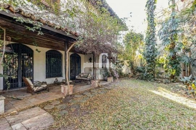 Imagem Casa com 4 Quartos à Venda, 433 m² em Cidade Jardim - São Paulo Imagem Casa com 4 Quartos à Venda, 433 m² em Cidade Jardim - São Paulo