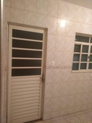 Imagem Casa com 3 Quartos à Venda, 121 m² em Parque São Luís - Taubaté Imagem Casa com 3 Quartos à Venda, 121 m² em Parque São Luís - Taubaté