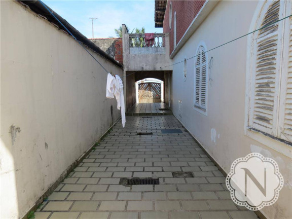 Imagem Sobrado com 5 Quartos à Venda, 276 m² em Centro - Itanhaém Imagem Sobrado com 5 Quartos à Venda, 276 m² em Centro - Itanhaém