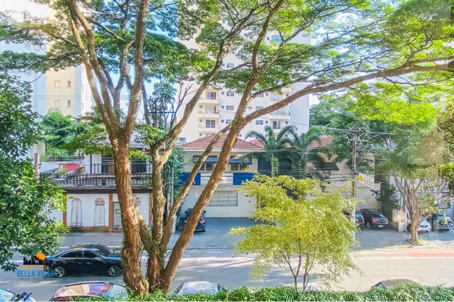 Apartamento com 1 Quarto à Venda,  em Moema - São Paulo