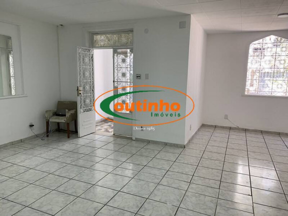 Imagem Casa com 5 Quartos à Venda, 200 m² em Tijuca - Rio De Janeiro Imagem Casa com 5 Quartos à Venda, 200 m² em Tijuca - Rio De Janeiro