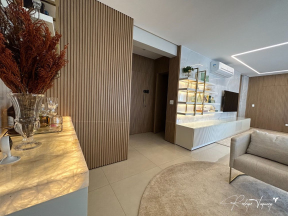 Imagem Apartamento com 3 Quartos à Venda, 215 m² em Setor Bueno - Goiânia