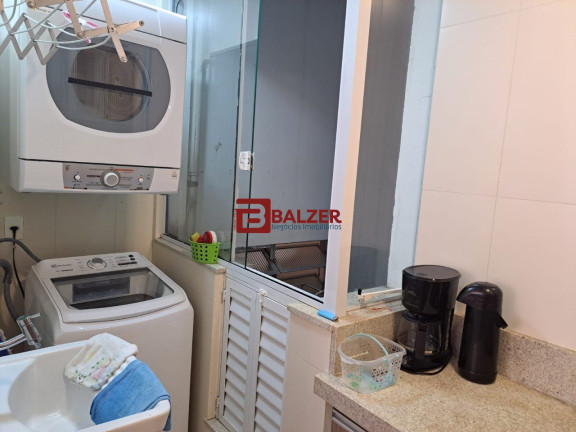 Imagem Apartamento com 2 Quartos à Venda, 66 m² em Centro - Florianópolis Imagem Apartamento com 2 Quartos à Venda, 66 m² em Centro - Florianópolis