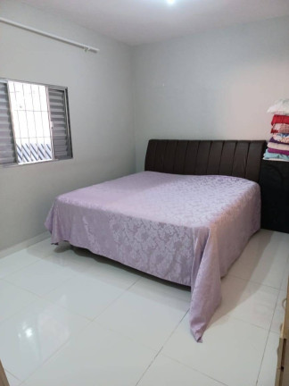 Imagem Casa com 4 Quartos à Venda, 600 m² em Jardim Tonato - Carapicuíba