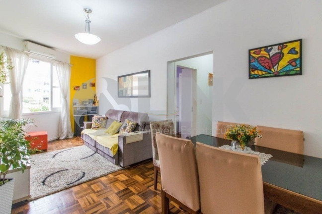 Apartamento com 2 Quartos à Venda, 68 m² em Passo Da Areia - Porto Alegre