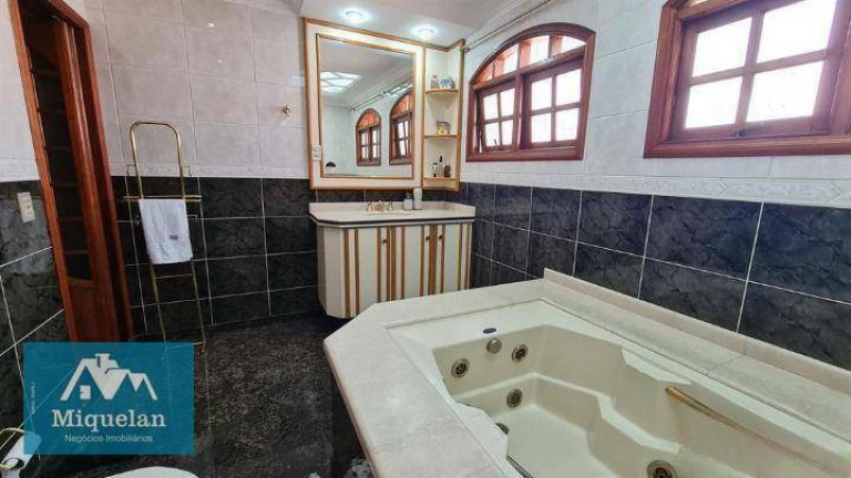 Imagem Sobrado com 3 Quartos à Venda, 300 m² em Vila Costa Melo - São Paulo