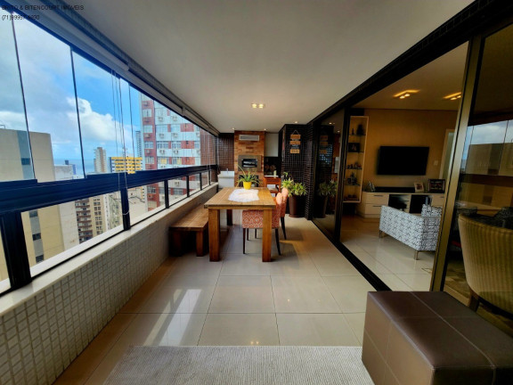 Imagem Imóvel com 4 Quartos à Venda, 190 m² em Barra - Salvador Imagem Imóvel com 4 Quartos à Venda, 190 m² em Barra - Salvador
