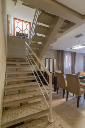 Imagem Casa com 4 Quartos à Venda, 202 m² em Portal Dos Gramados - Guarulhos
