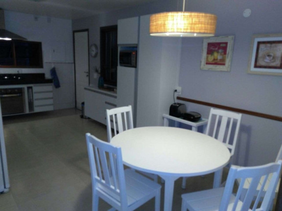 Imagem Casa com 4 Quartos à Venda, 380 m² em Portinho - Cabo Frio Imagem Casa com 4 Quartos à Venda, 380 m² em Portinho - Cabo Frio