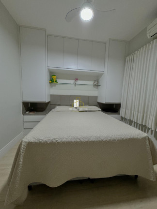 Imagem Casa com 3 Quartos à Venda, 245 m² em Nova Carapina I - Serra Imagem Casa com 3 Quartos à Venda, 245 m² em Nova Carapina I - Serra