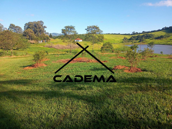 Imagem Chácara com 4 Quartos à Venda, 30 m² em Zona Rural - Monte Sião Imagem Chácara com 4 Quartos à Venda, 30 m² em Zona Rural - Monte Sião