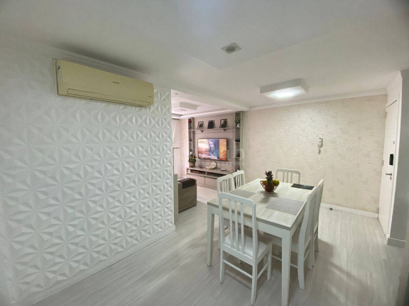 Imagem Apartamento com 2 Quartos à Venda, 76 m² em Centro - Balneário Camboriú Imagem Apartamento com 2 Quartos à Venda, 76 m² em Centro - Balneário Camboriú