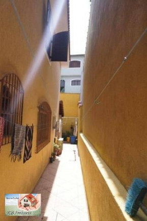 Imagem Casa com 3 Quartos à Venda, 195 m² em Jardim Marek - Santo André Imagem Casa com 3 Quartos à Venda, 195 m² em Jardim Marek - Santo André