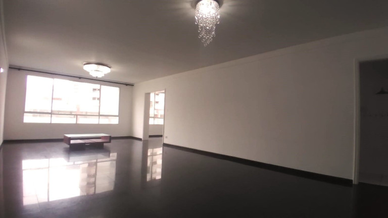 Imagem Apartamento com 3 Quartos à Venda, 250 m² em Gonzaga - Santos Imagem Apartamento com 3 Quartos à Venda, 250 m² em Gonzaga - Santos