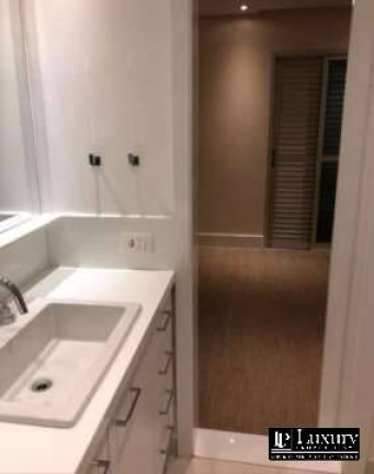 Imagem Apartamento com 4 Quartos à Venda, 170 m² em Moema - São Paulo Imagem Apartamento com 4 Quartos à Venda, 170 m² em Moema - São Paulo