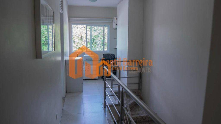 Imagem Casa com 3 Quartos à Venda, 277 m² em Alagadiço Novo - Fortaleza Imagem Casa com 3 Quartos à Venda, 277 m² em Alagadiço Novo - Fortaleza