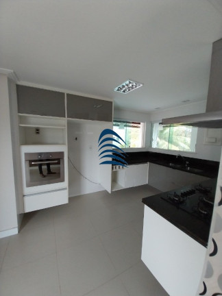Imagem Casa com 4 Quartos à Venda, 450 m² em Catu De Abrantes (abrantes) - Camaçari