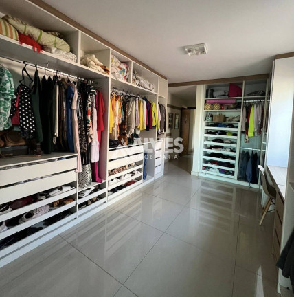 Imagem Casa com 3 Quartos à Venda, 180 m² em Santa Mônica - Feira De Santana