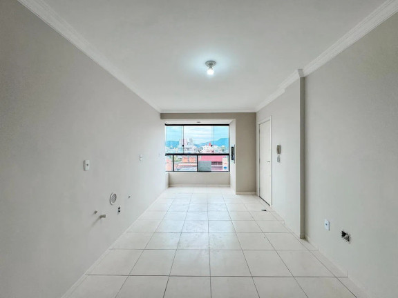 Imagem Apartamento com 2 Quartos à Venda, 55 m² em Areias - Camboriú