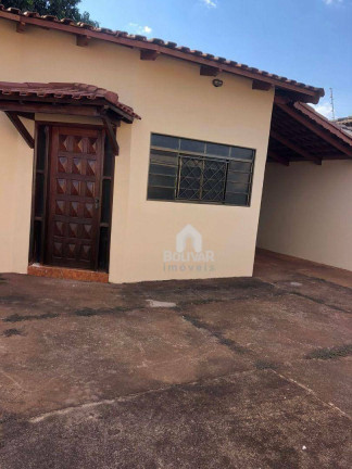 Imagem Casa com 4 Quartos para Alugar, 200 m² em Residencial Jardim Primavera - Itumbiara Imagem Casa com 4 Quartos para Alugar, 200 m² em Residencial Jardim Primavera - Itumbiara