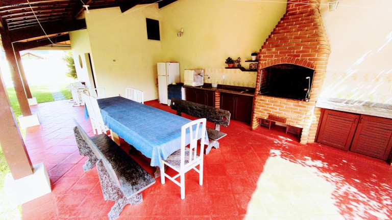 Imagem Casa com 3 Quartos à Venda, 196 m² em Três Marias - Peruíbe Imagem Casa com 3 Quartos à Venda, 196 m² em Três Marias - Peruíbe