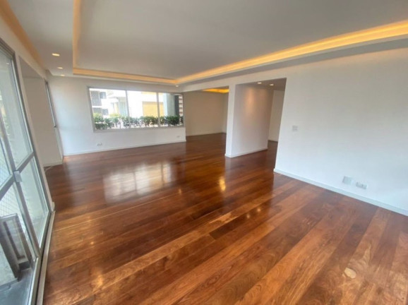 Imagem Apartamento com 3 Quartos para Alugar, 215 m² em Moema - São Paulo