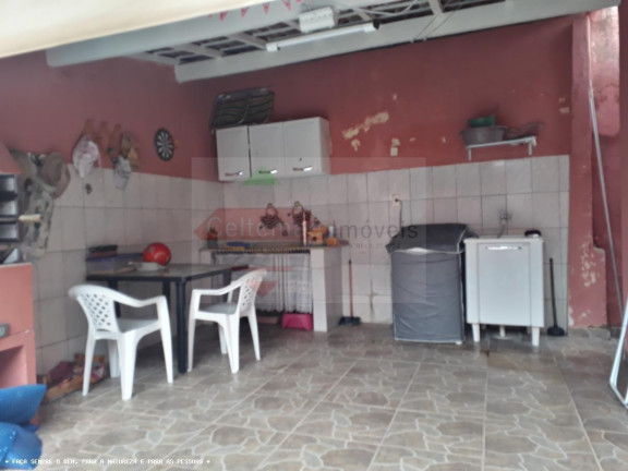 Imagem Casa com 3 Quartos à Venda, 112 m² em Centro - Taubaté Imagem Casa com 3 Quartos à Venda, 112 m² em Centro - Taubaté