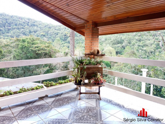 Imagem Casa com 6 Quartos à Venda, 5.000 m² em água Santa - Campos Do Jordão