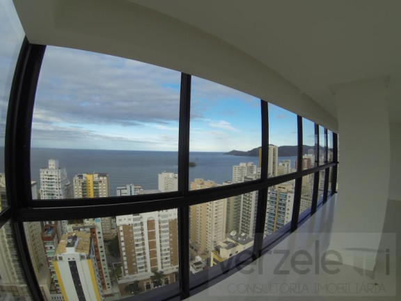 Imagem Apartamento com 3 Quartos à Venda, 139 m² em Centro - Balneário Camboriú Imagem Apartamento com 3 Quartos à Venda, 139 m² em Centro - Balneário Camboriú