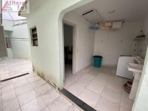 Imagem Casa com 5 Quartos à Venda, 70 m² em Solemar - Praia Grande Imagem Casa com 5 Quartos à Venda, 70 m² em Solemar - Praia Grande