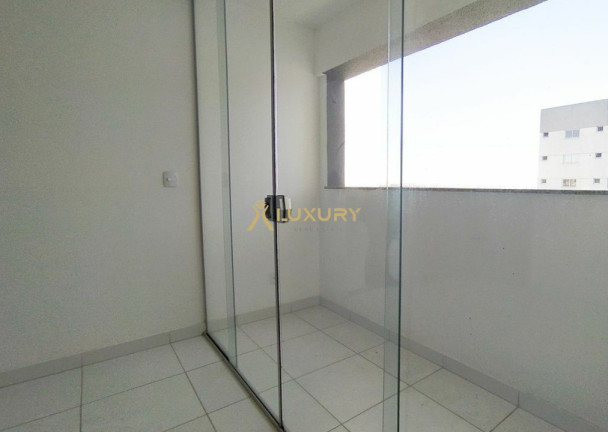 Imagem Imóvel com 3 Quartos à Venda, 74 m² em Betânia - Belo Horizonte