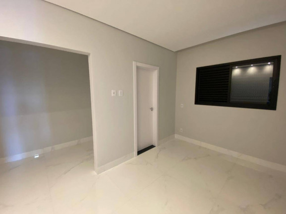 Imagem Apartamento com 3 Quartos à Venda, 210 m² em Santa Rosa - Cuiabá Imagem Apartamento com 3 Quartos à Venda, 210 m² em Santa Rosa - Cuiabá