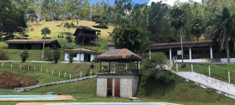 Imagem Chácara com 5 Quartos à Venda, 2.000 m² em área 10 - Nazaré Paulista Imagem Chácara com 5 Quartos à Venda, 2.000 m² em área 10 - Nazaré Paulista