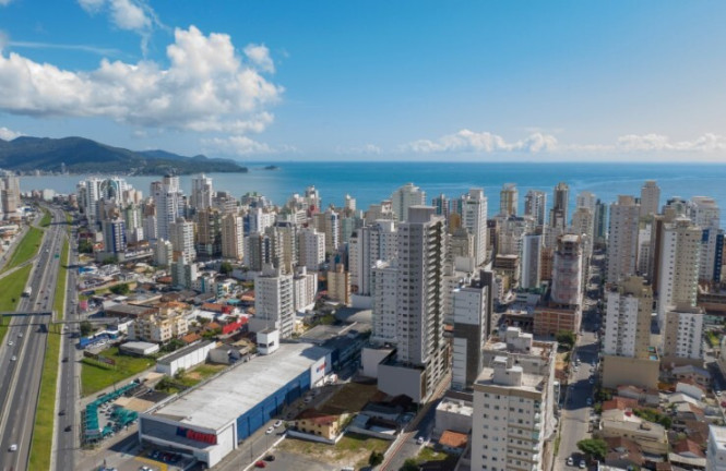 Imagem Apartamento com 4 Quartos à Venda, 176 m² em Itapema - Itapema