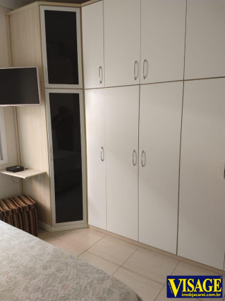 Imagem Casa com 3 Quartos à Venda, 360 m² em Jacareí Imagem Casa com 3 Quartos à Venda, 360 m² em Jacareí