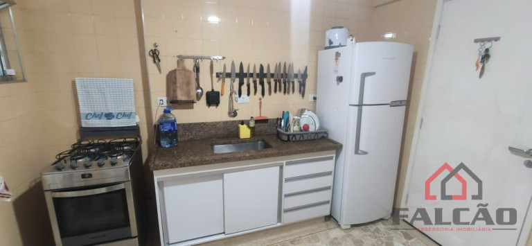 Imagem Apartamento com 1 Quarto à Venda, 60 m² em Gonzaga - Santos Imagem Apartamento com 1 Quarto à Venda, 60 m² em Gonzaga - Santos