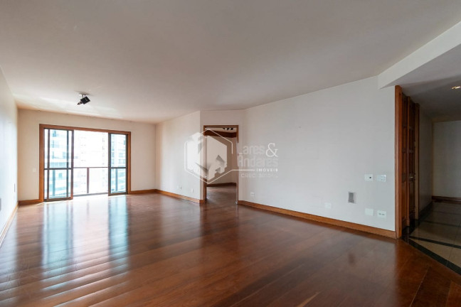 Imagem Apartamento com 3 Quartos à Venda, 325 m² em Moema - São Paulo